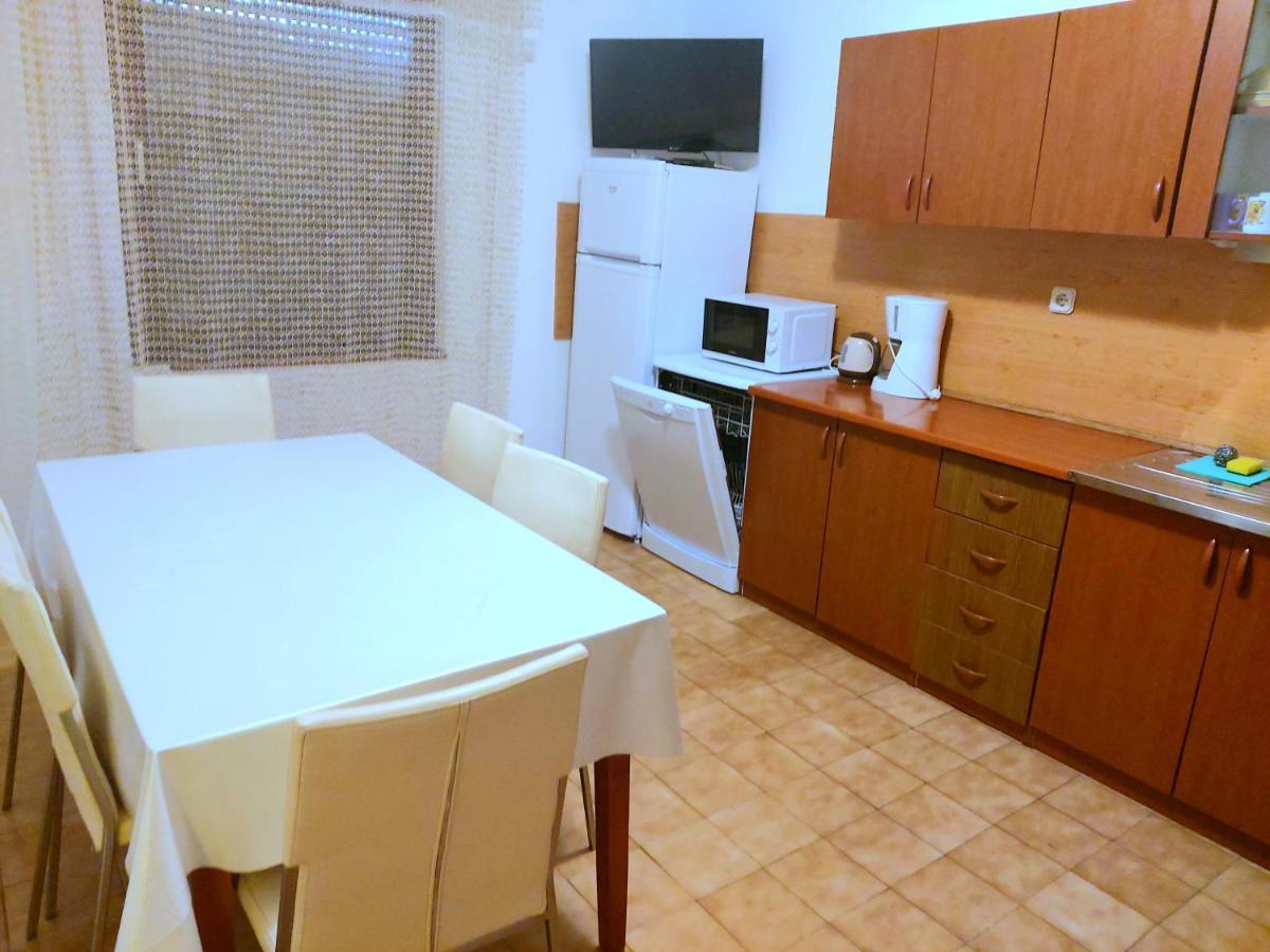 Apartman Arija-Pino Vodice Exteriér fotografie
