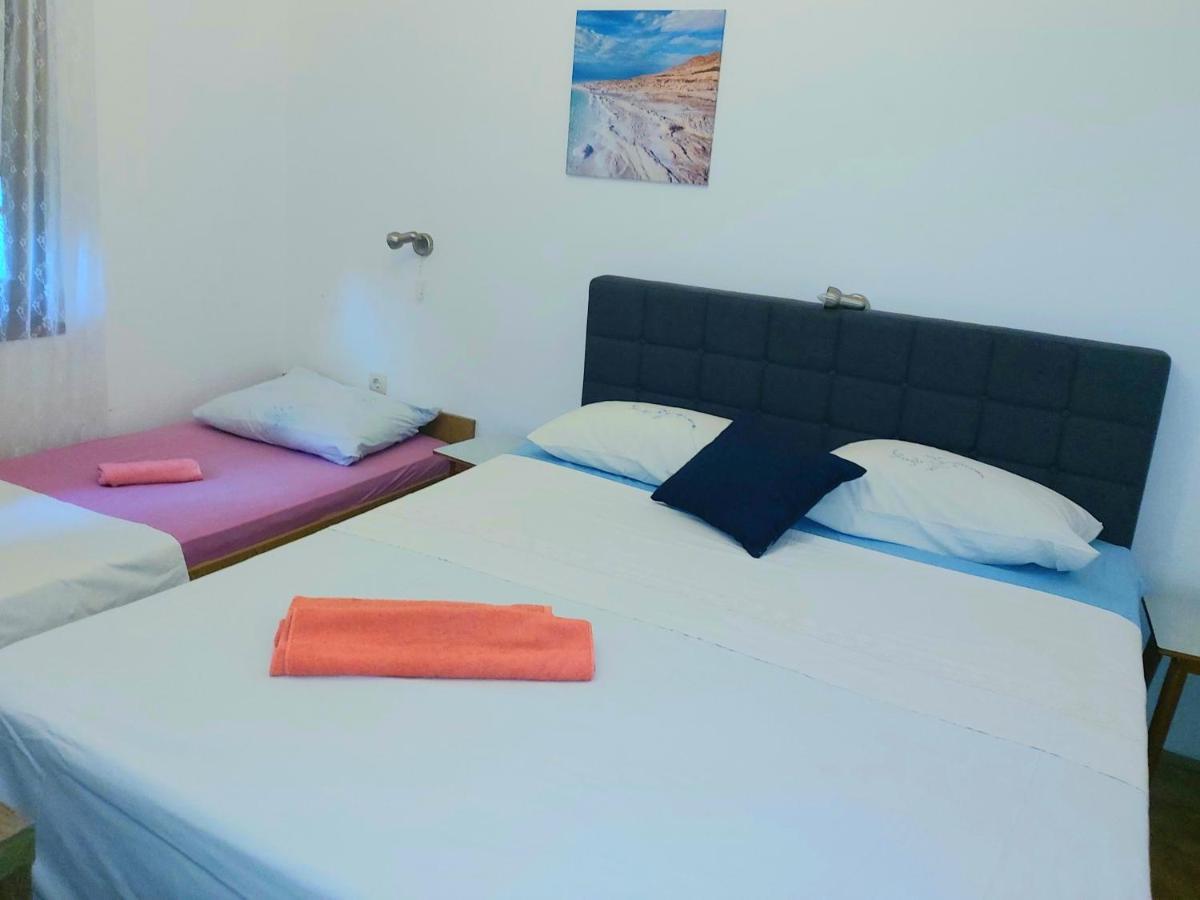 Apartman Arija-Pino Vodice Exteriér fotografie